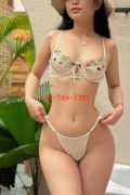 South Korean escort girl Selina  (Toronto)
